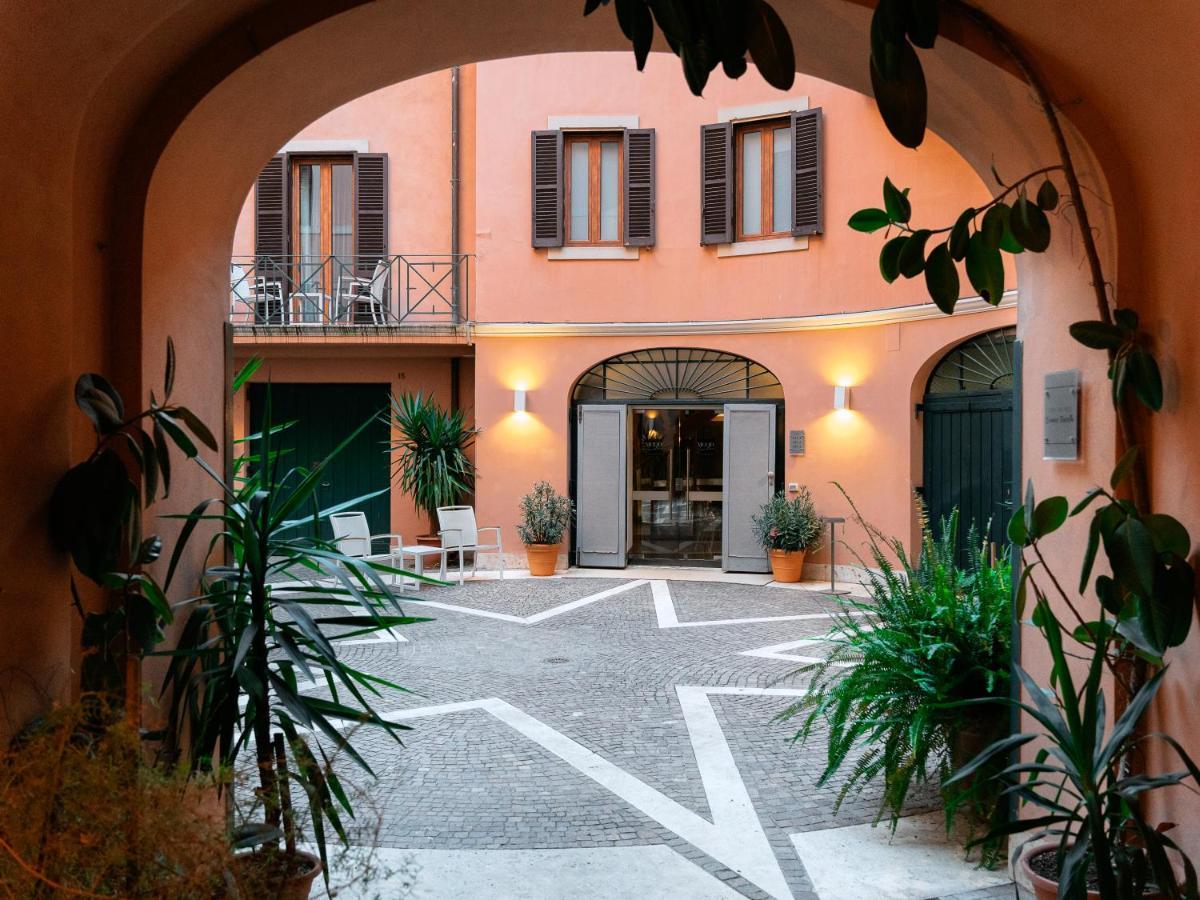 Unica 4* Roma